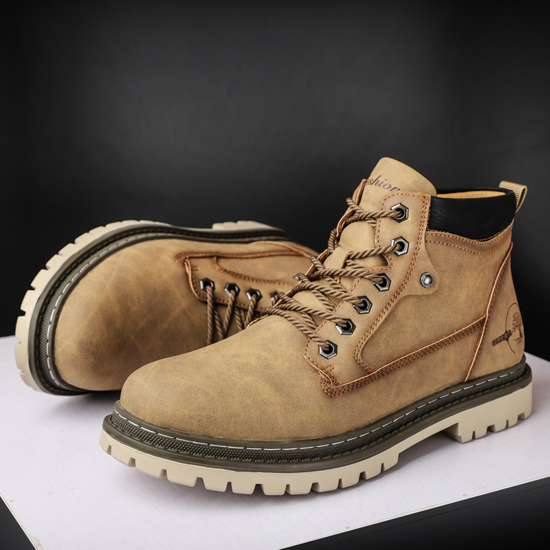 メンズハイカットブリティッシュスタイルモーターサイクルブーツ - Leatherwork Boots のレビューと価格