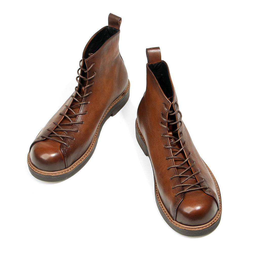 本革製ラウンドトゥカジュアルアンクルブーツ、ドレスワークバイ - Leatherwork Boots のレビューと価格