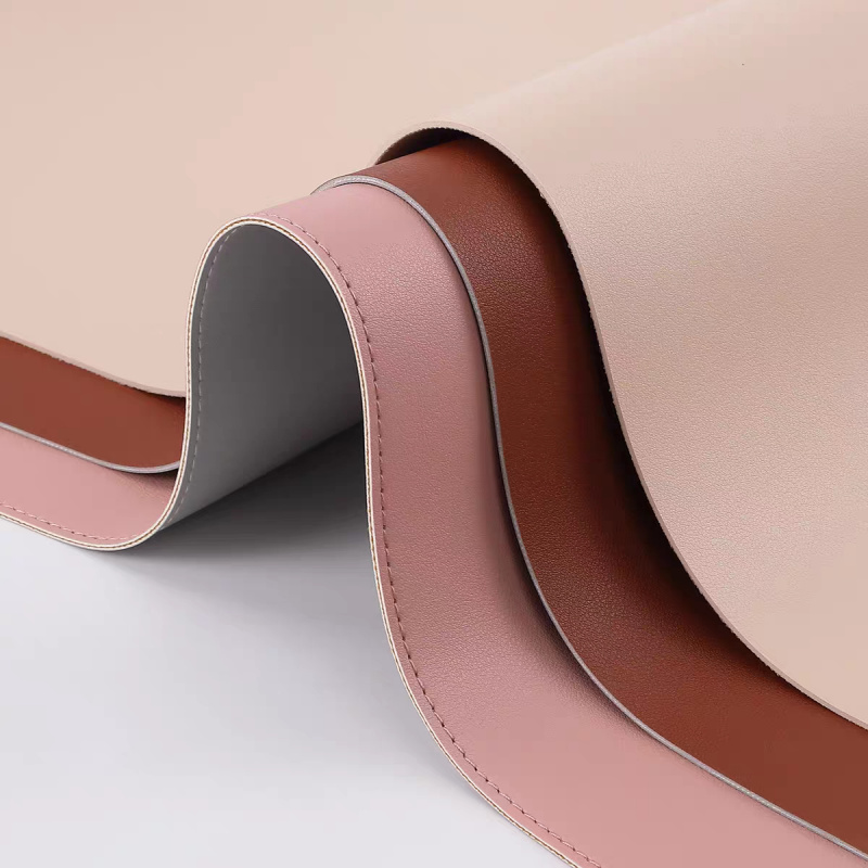 柔らかく折りたたみ可能なテーブルマット – 防水、傷つきにく - Leatherwork Desk のレビューと価格