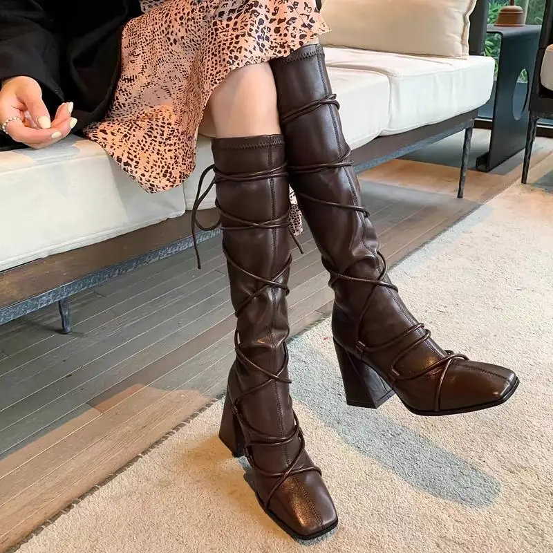秋冬レザーストラップニーハイシューズ女性用ワークオンオファー - Leatherwork Boots のレビューと価格